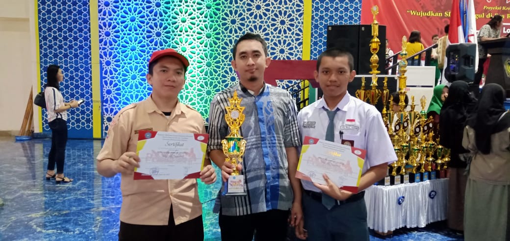Juara 2 Lomba Matematika Tingkat Rayon Makassar-Gowa